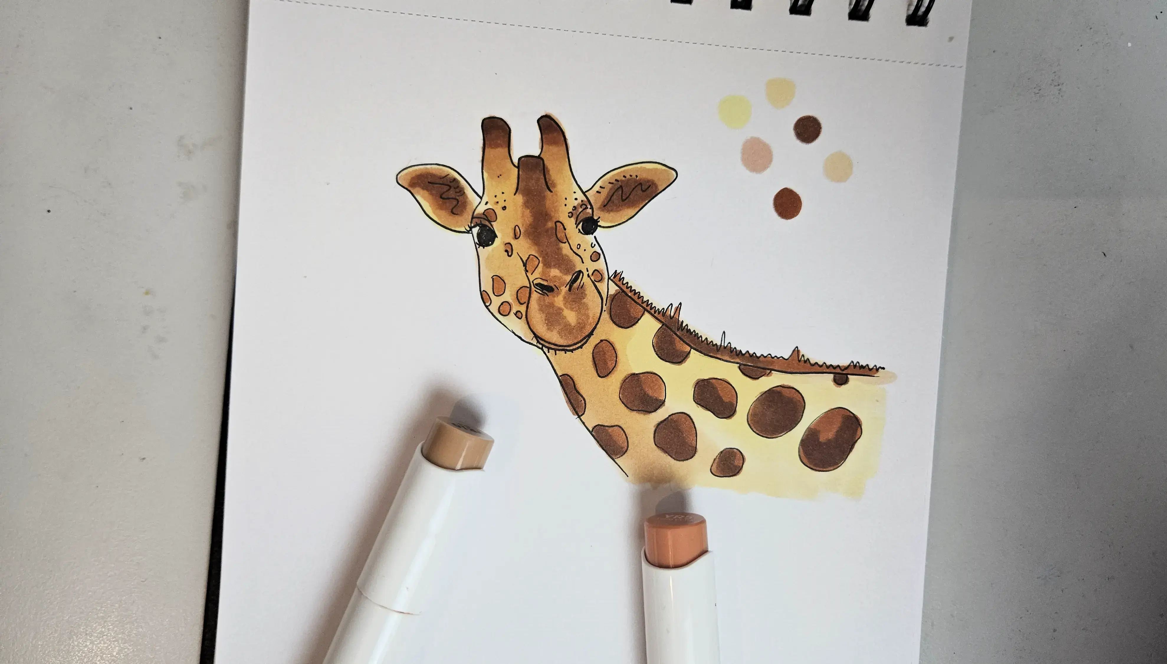 dessiner le museau d’une girafe aux feutres à alcool