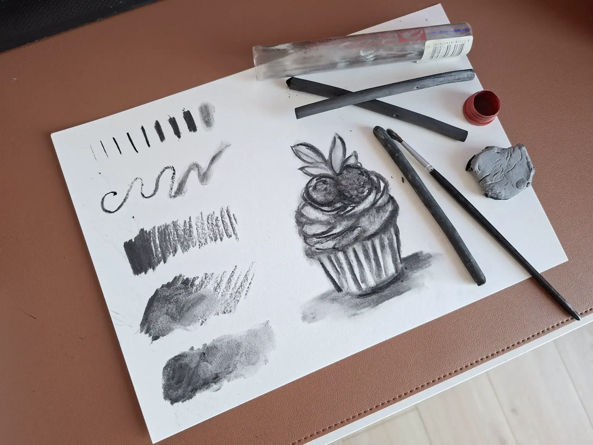 dessiner avec du fusain