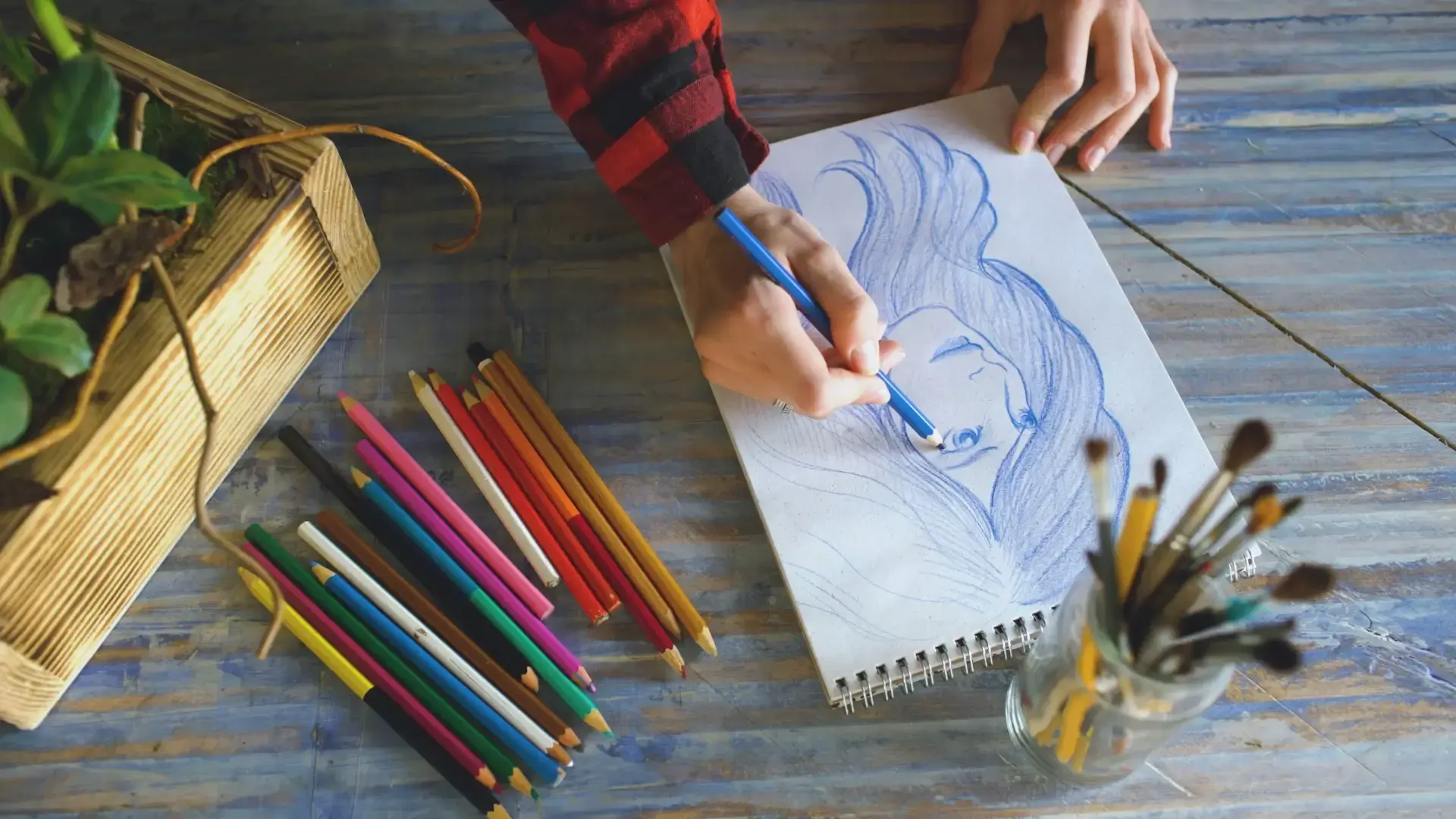 image d’un dessin au crayon de couleur