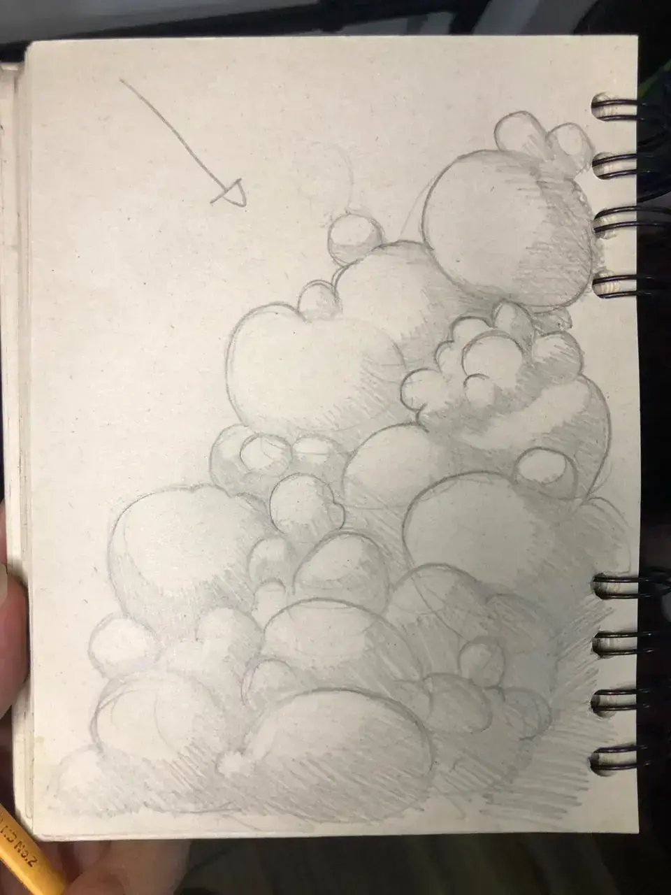 dessiner le croquis des nuages