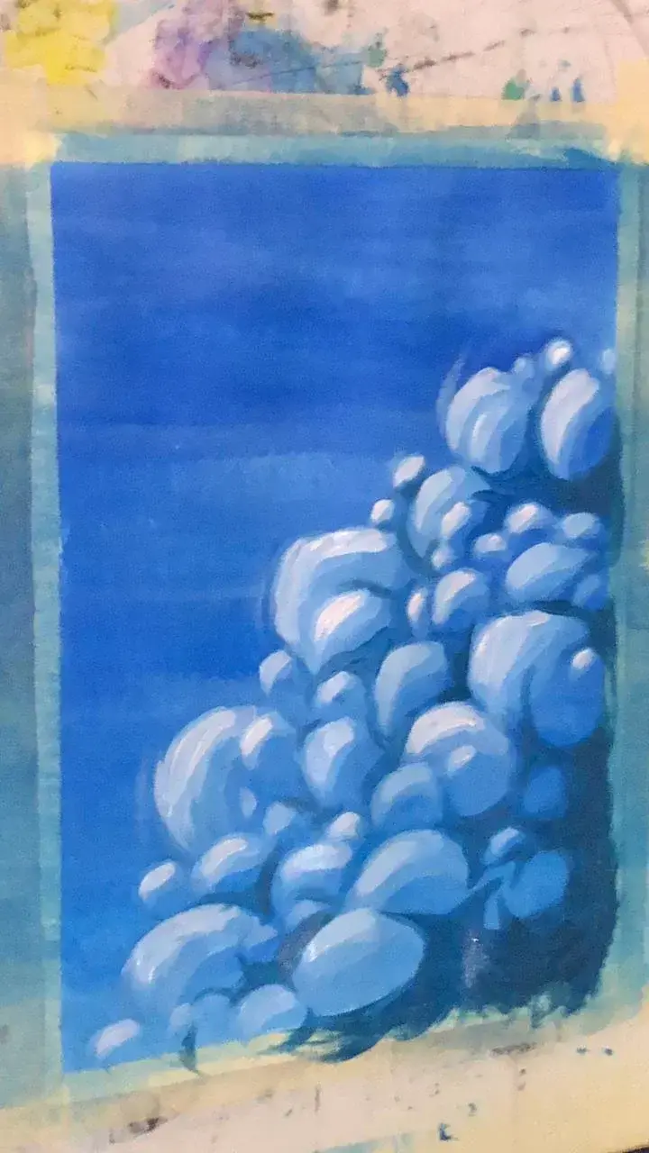 peindre les zones sombres des nuages à l’acrylique
