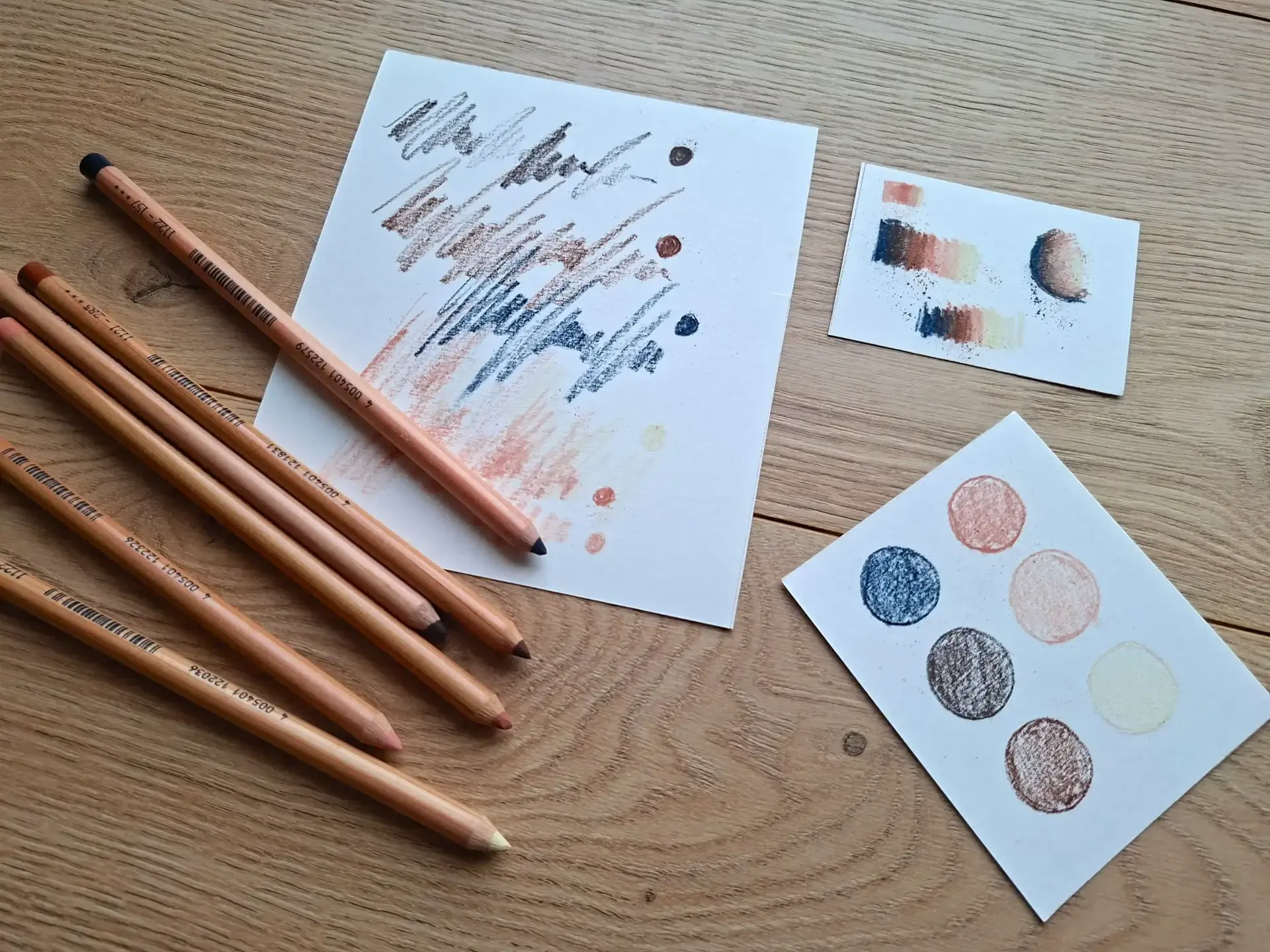 sélectionner des couleurs avant de dessiner un portrait au pastel sec